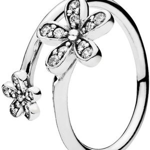 Pandora Daisy Ring size 6